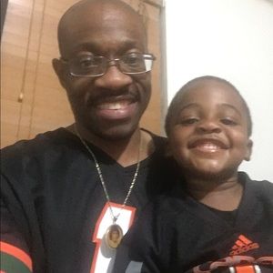 Meet your Posher, Antwan